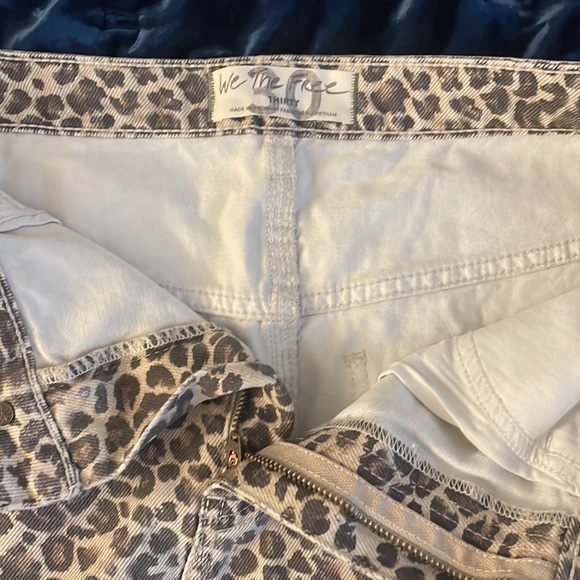 Cheetah skirt - Picture 2 of 3